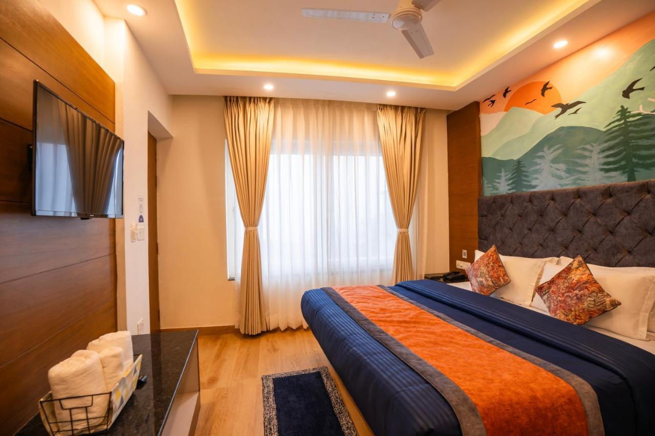 Shalom Backpackers Mussoorie Hostel Екстериор снимка
