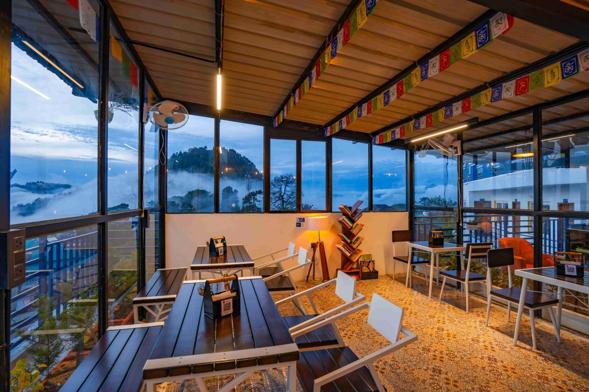Shalom Backpackers Mussoorie Hostel Екстериор снимка